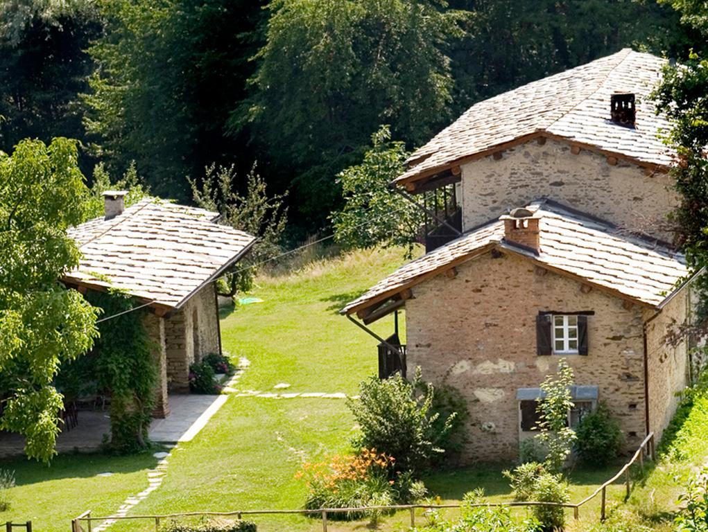 Agriturismo Famiglia Al Castello Di Bagnolo Bagnolo Piemonte Habitación foto