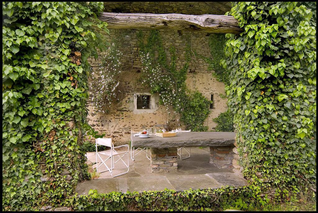 Agriturismo Famiglia Al Castello Di Bagnolo Bagnolo Piemonte Habitación foto